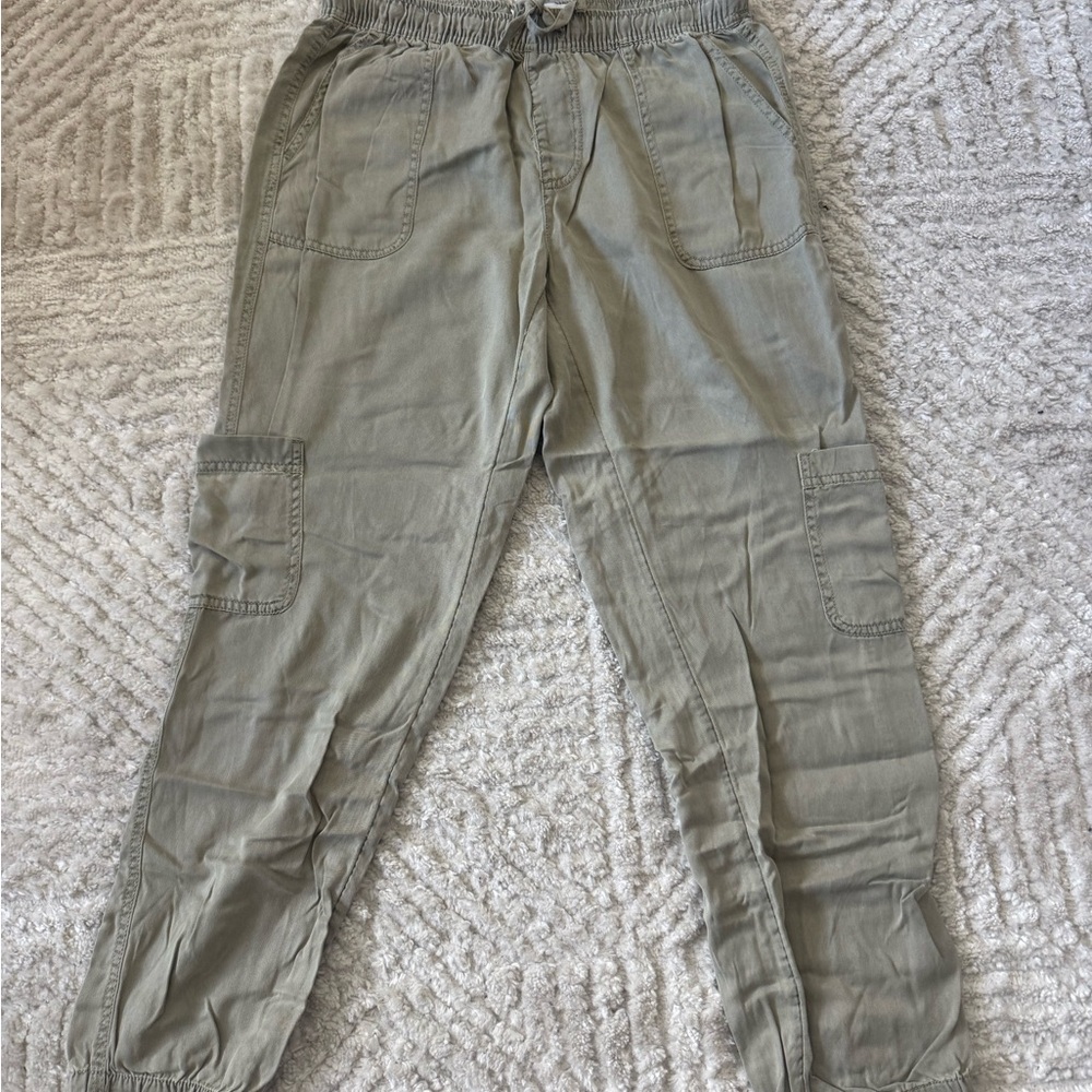 Women’s Olive Cargo Pants/jogger